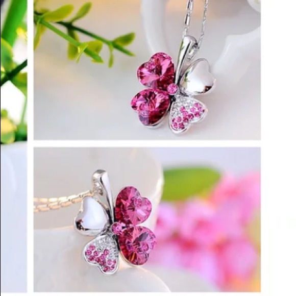 (Last 1)Austrian Crystal Clover Pendant Necklace - Picture 6 of 8